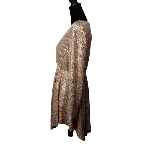 NWT Collective The Label Exclusive wrap sequin mini dress in rose gold sz 6p - Picture 8 of 13